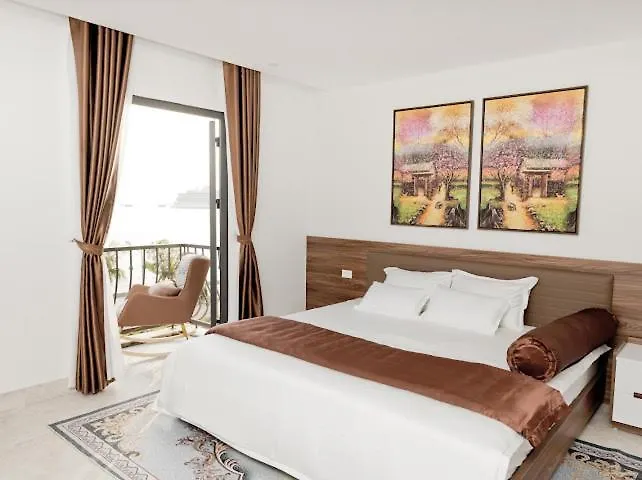 Happy Guest house